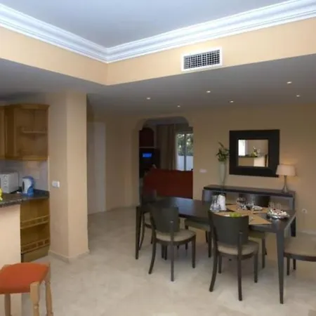 Ona - - Elviria Playa - 6 En Jardines Del Don Carlos 5gl 5*
